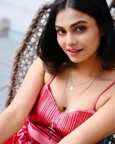 Escort Service Villianur